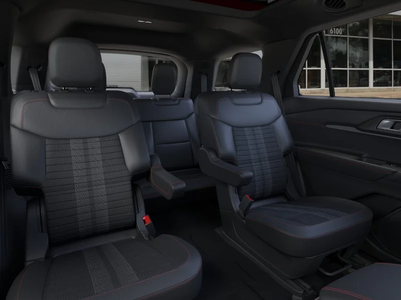 New 2026 Rapid Red Metallic Tinted Clearcoat Ford ST-Line image 25