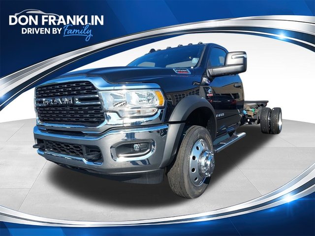 2024 RAM 5500 Chassis SLT
