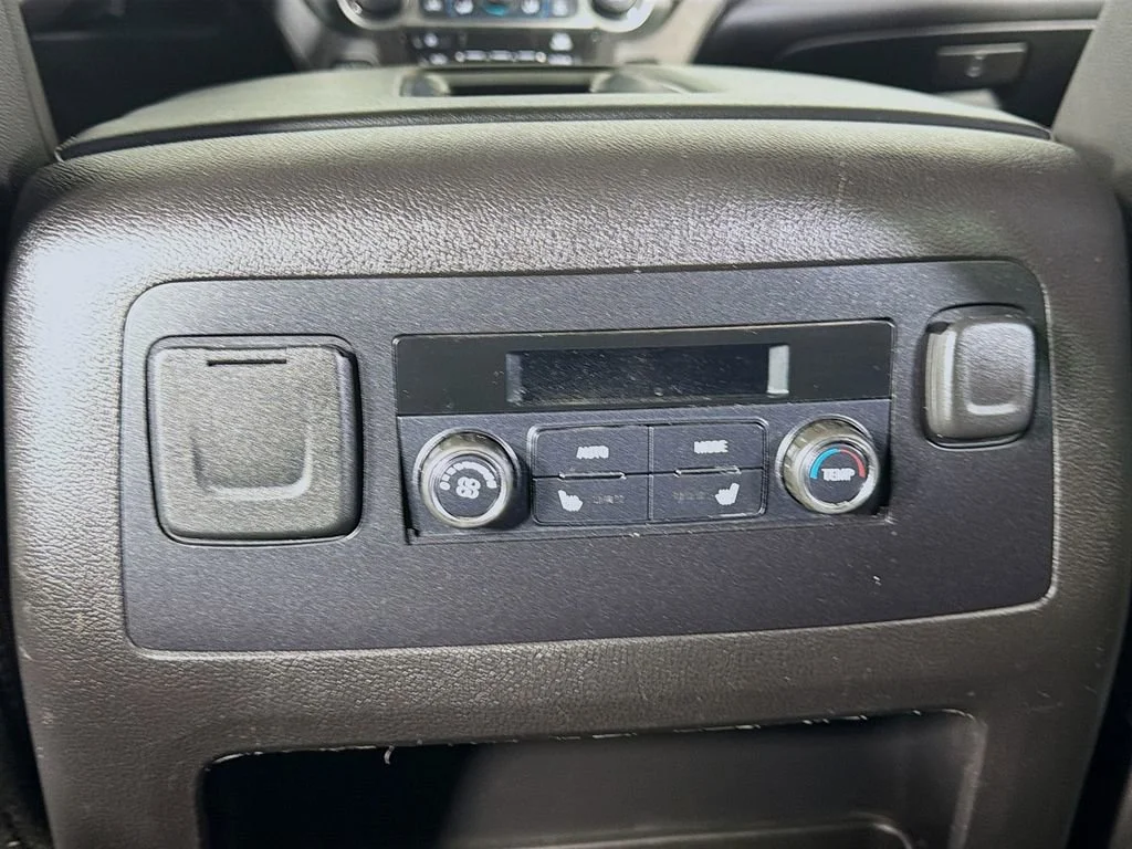 Used 2016 Tungsten Metallic Chevrolet LT image 22