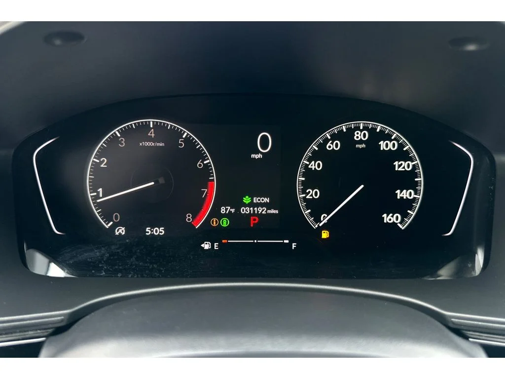 Used 2025 Sonic Gray Pearl Honda Sport image 39