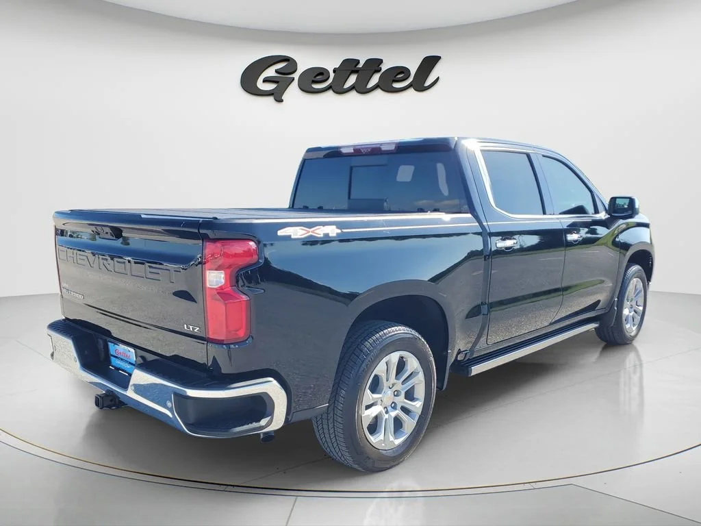 Used 2025 Black Chevrolet LTZ image 5