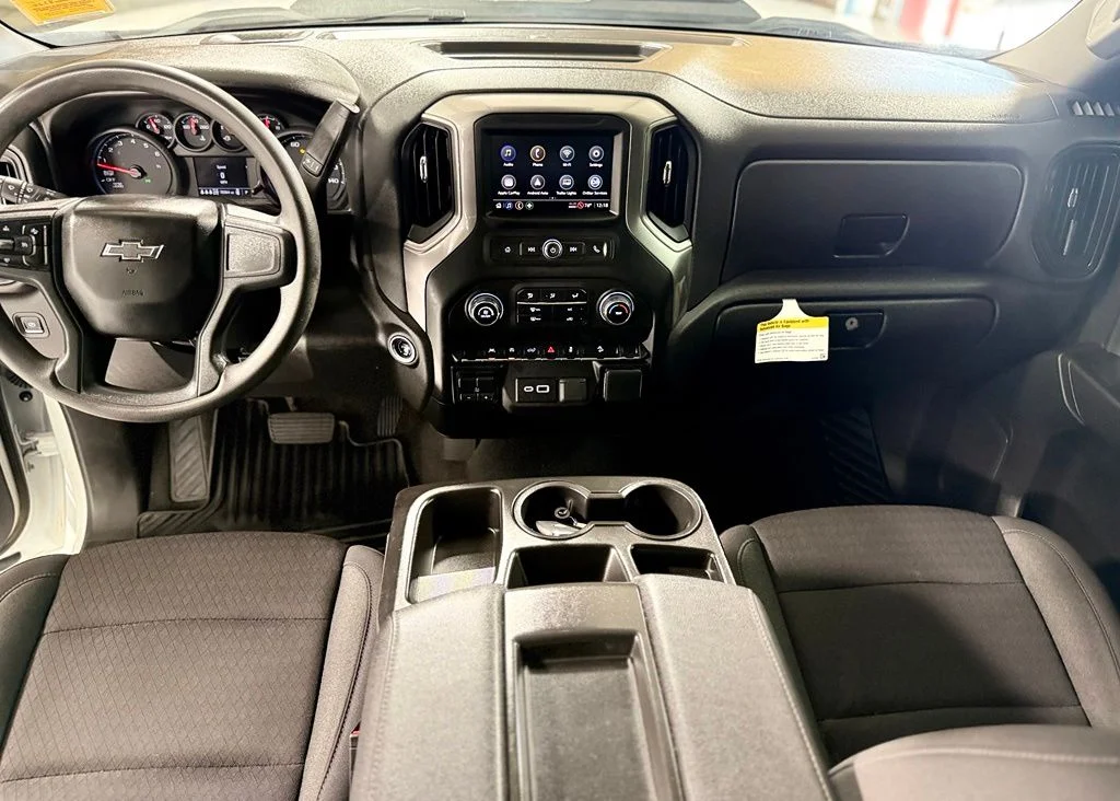 Used 2025 White Chevrolet Custom Trail Boss image 2