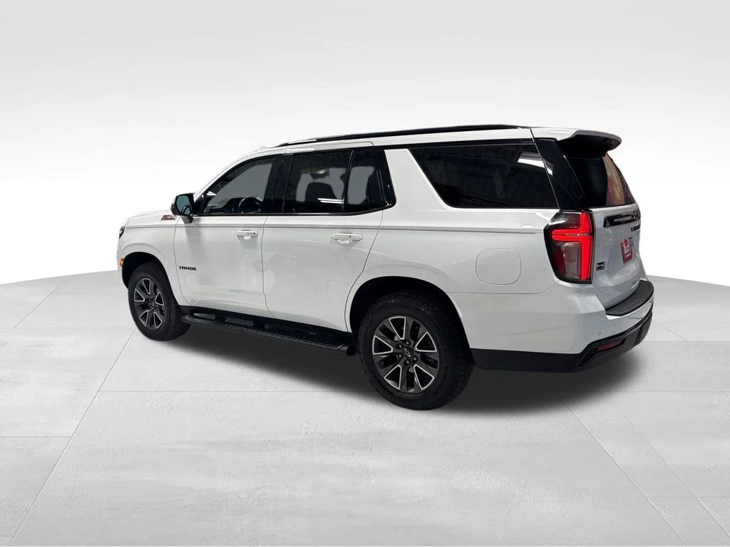 Used 2023 White Chevrolet Z71 image 4