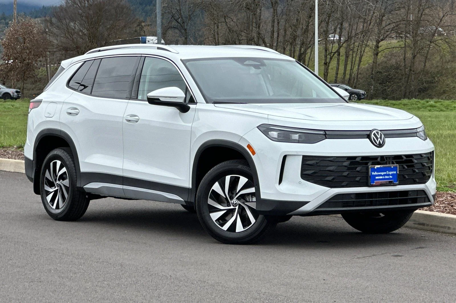 2026 Volkswagen Tiguan 2.0T S 4Motion's photo