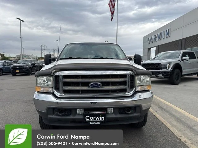 Used 2003 White Ford  image 2