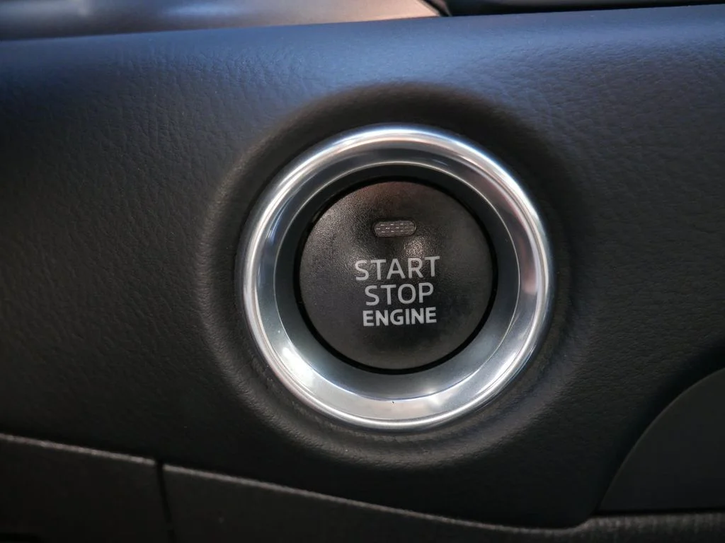 Used 2021 Blue Mazda Touring image 26