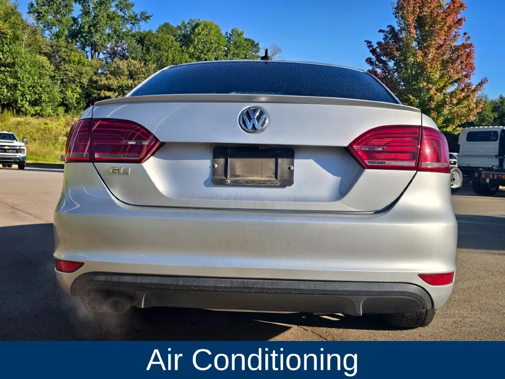 Used 2014 Silver Volkswagen GLI image 3