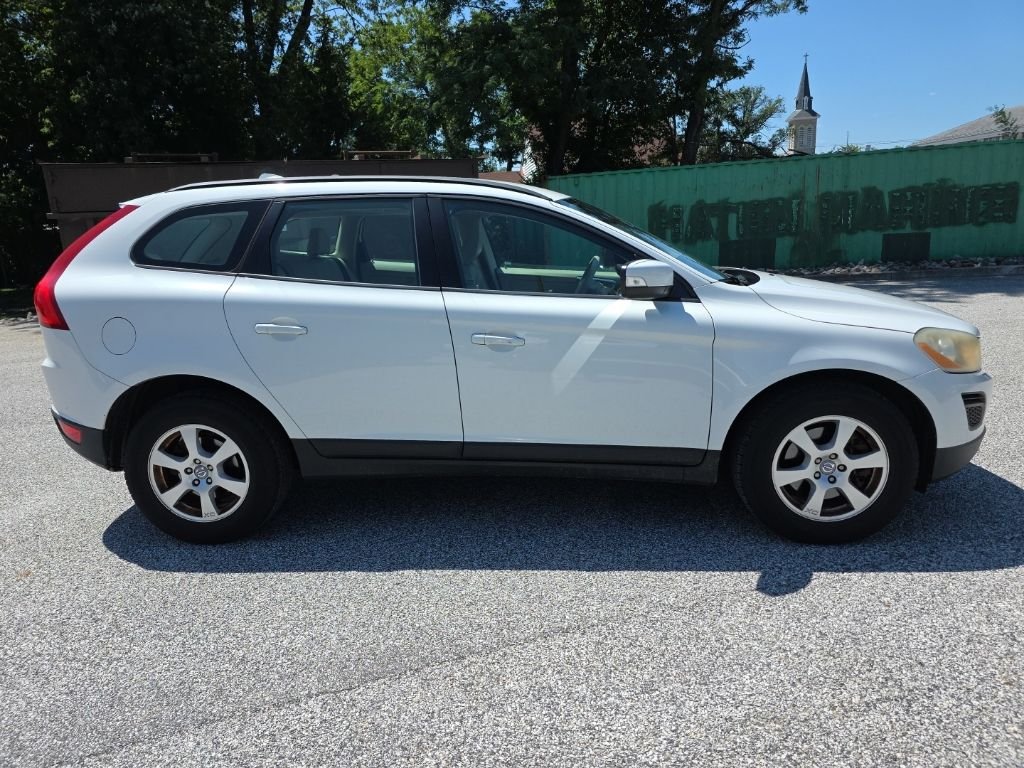 Used 2012 Volvo XC60 3.2 with VIN YV4940DL1C2323284 for sale in Cockeysville, MD