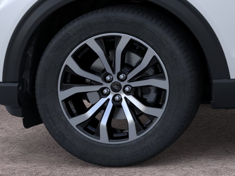 New 2026 Star White Metallic Tri-Coat Ford ST-Line image 19