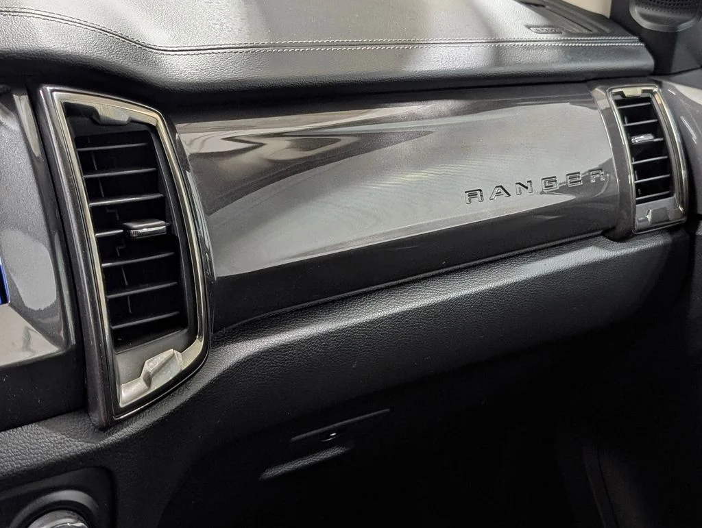 Used 2022 Shadow Black Ford Lariat image 8