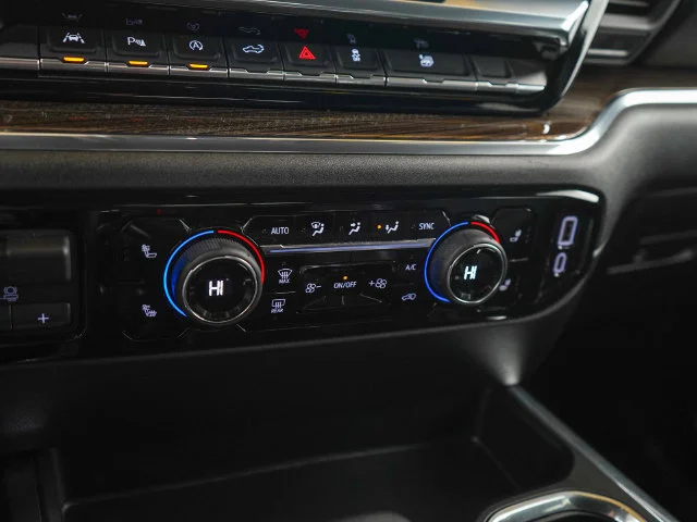 Used 2024 Summit White Chevrolet RST image 20