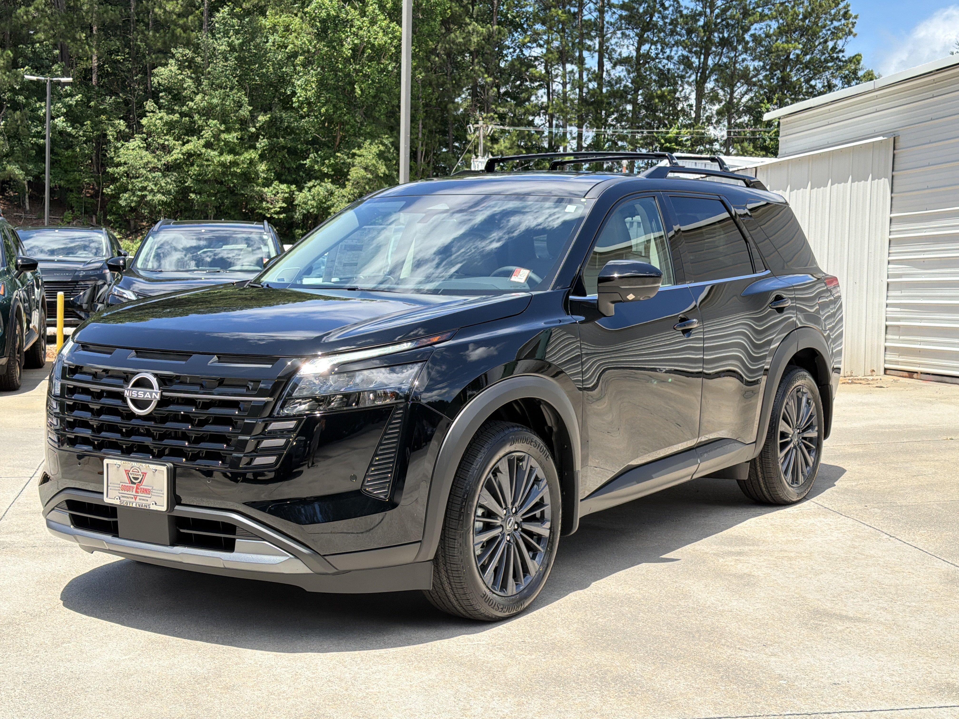 New 2026 Super Black Nissan SL image 4