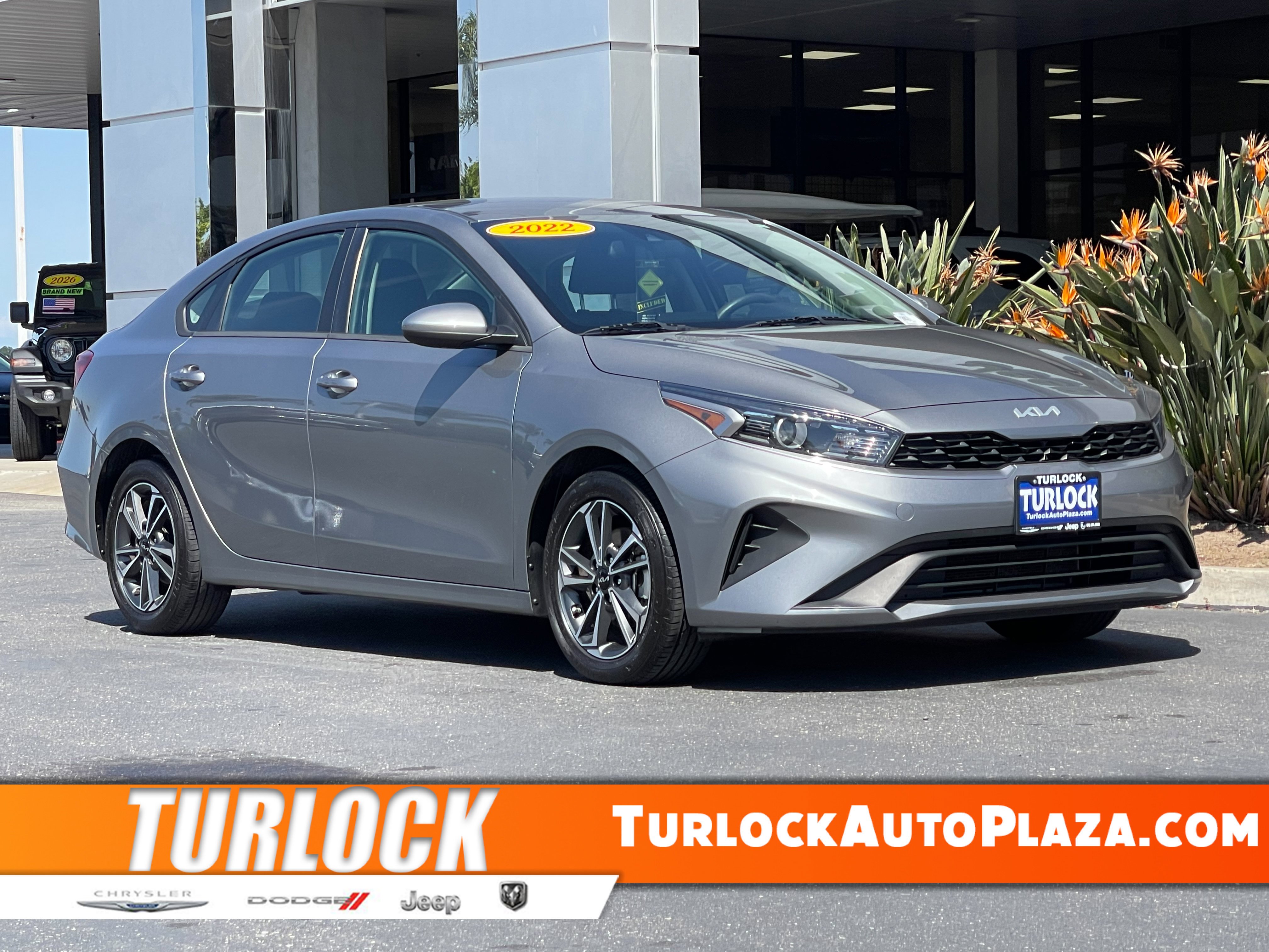 2022 Kia Forte LXS AT's photo