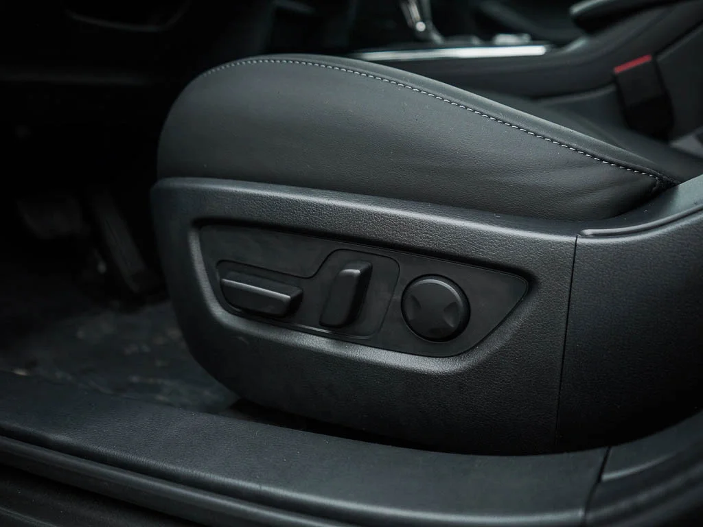 New 2026 Machine Gray Metallic Mazda 2.5 S Preferred AWD image 19