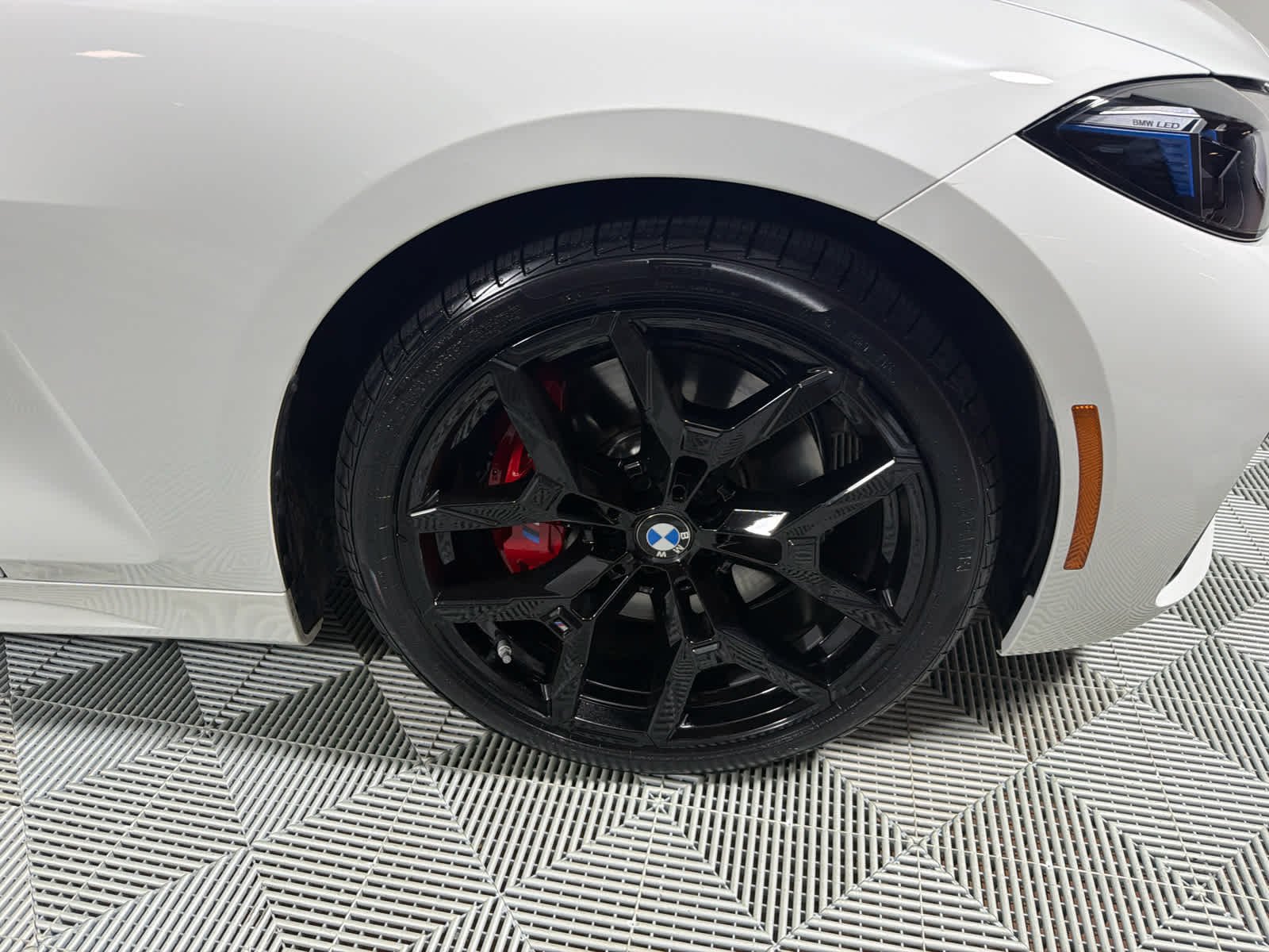 Used 2026 Alpine White BMW 430i xDrive image 8