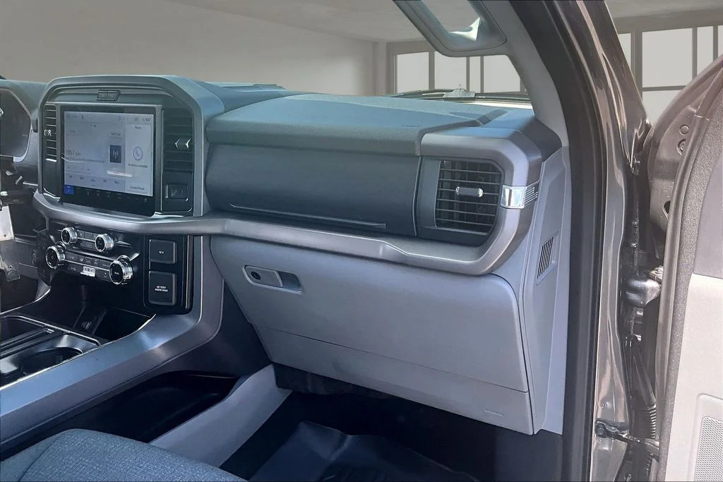 Used 2026 Gray Ford XLT image 25