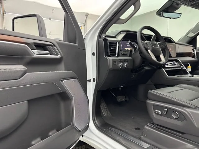 2026 GMC Sierra 2500HD Denali - Photo 18