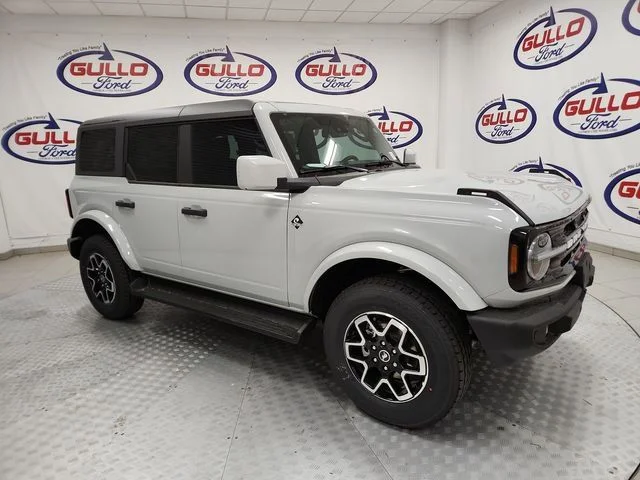 2026 Ford Bronco Outer Banks 4x4's photo