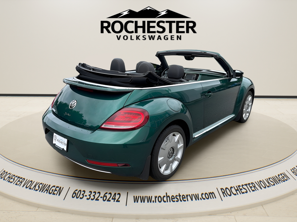 Used 2018 Bottle Green Metallic/Black Roof Volkswagen 2.0T SE image 6