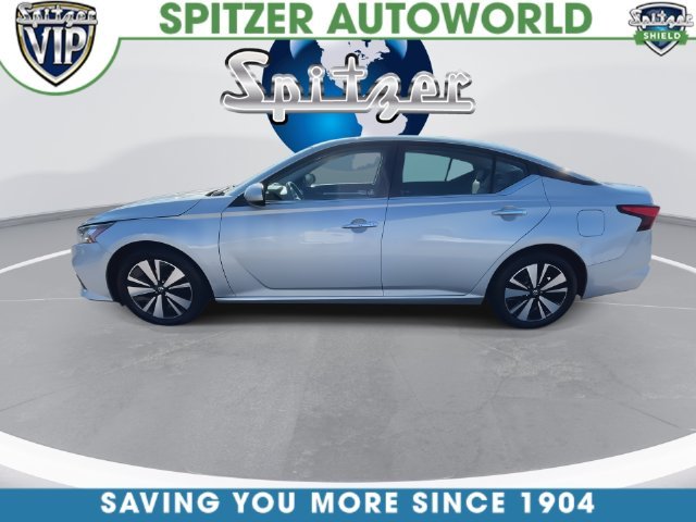 Used 2021 Silver Nissan 2.5 SV image 10