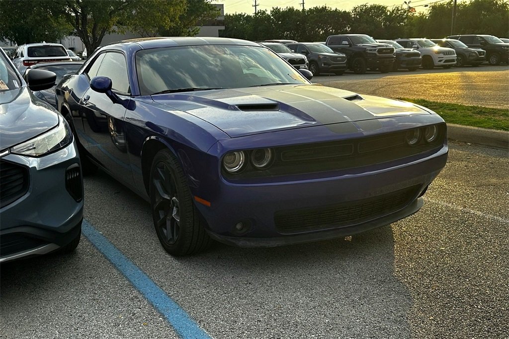 2022 Dodge Challenger SXT
