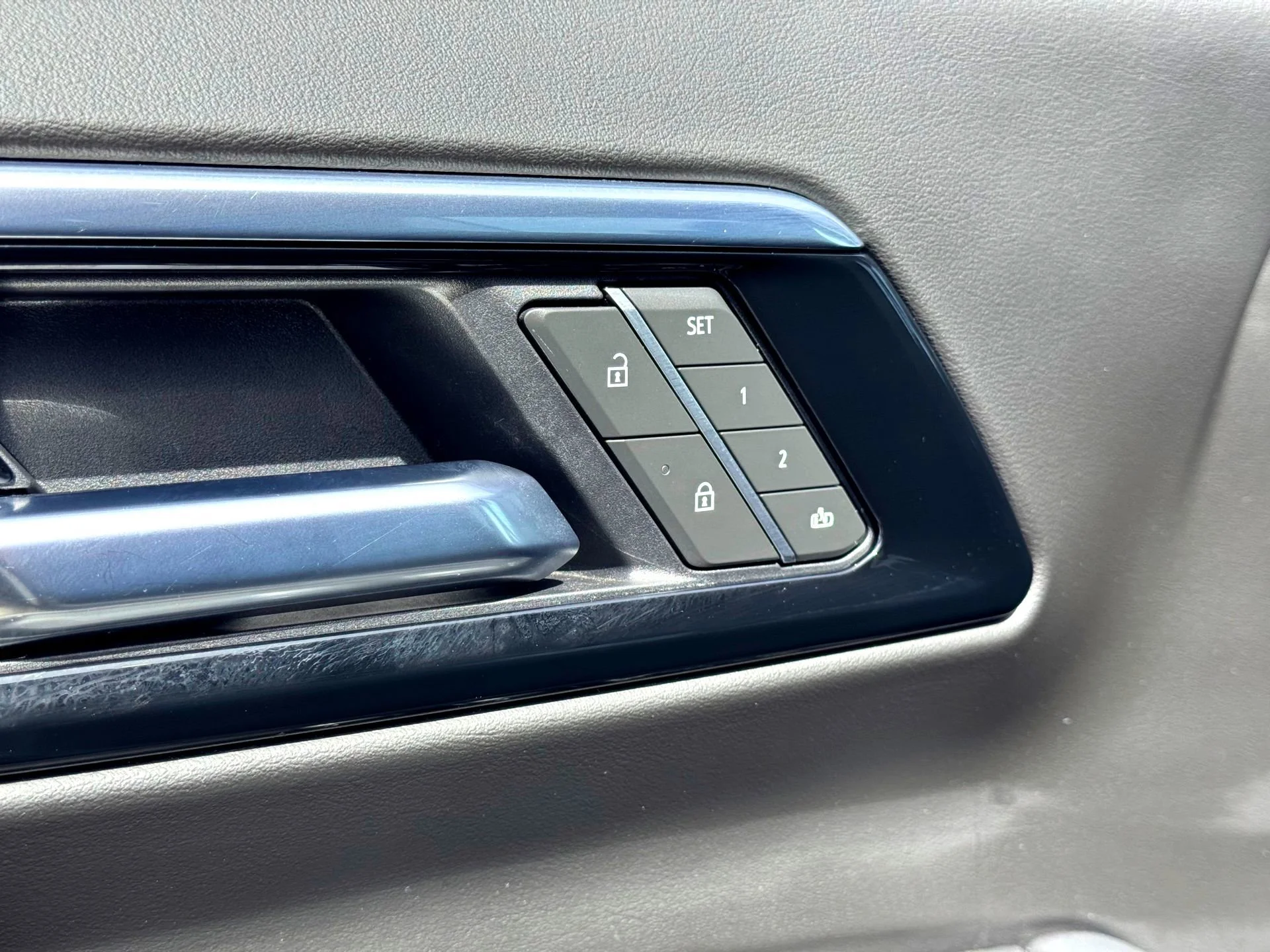 Used 2025 Sterling Gray Metallic Chevrolet Z71 image 15