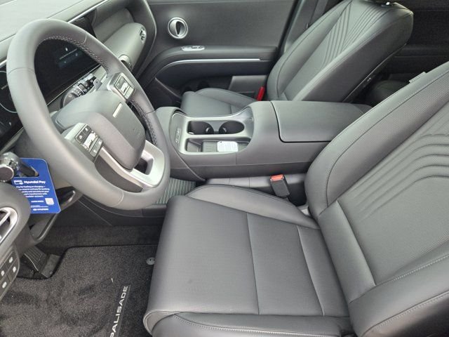 New 2026 White Hyundai SEL FWD image 8