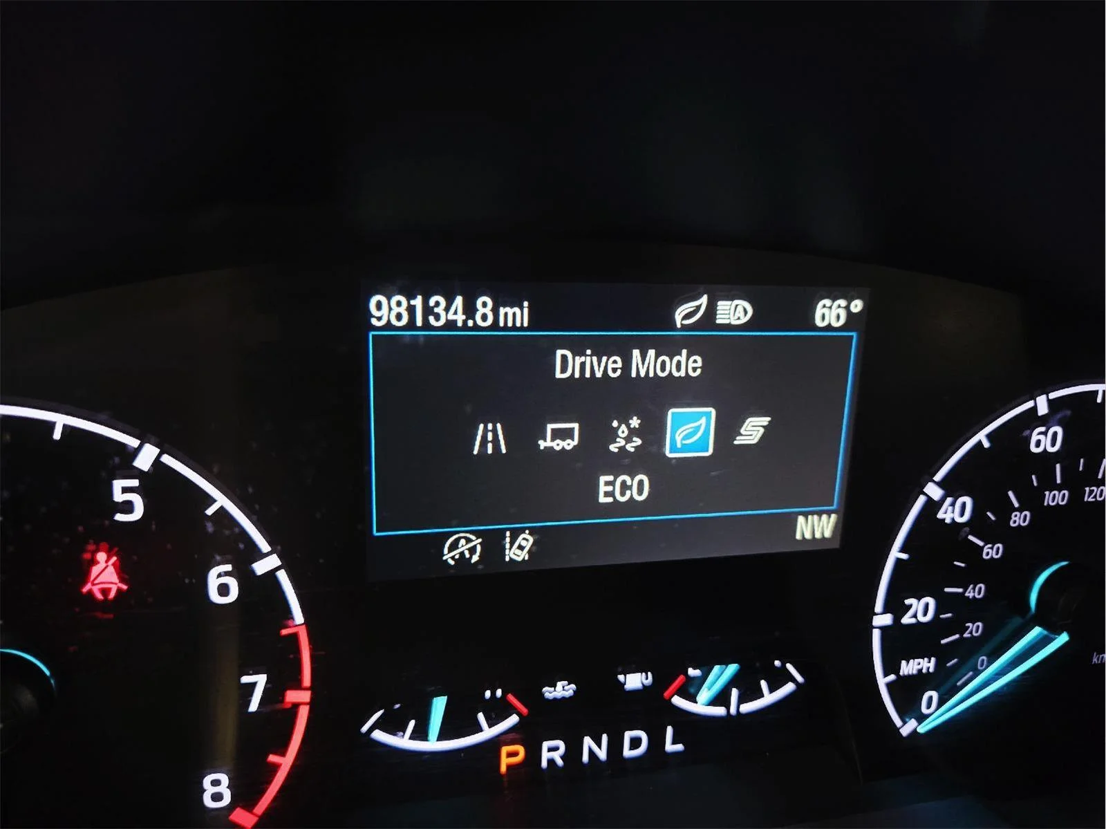 Used 2022 Oxford White Ford XL image 29