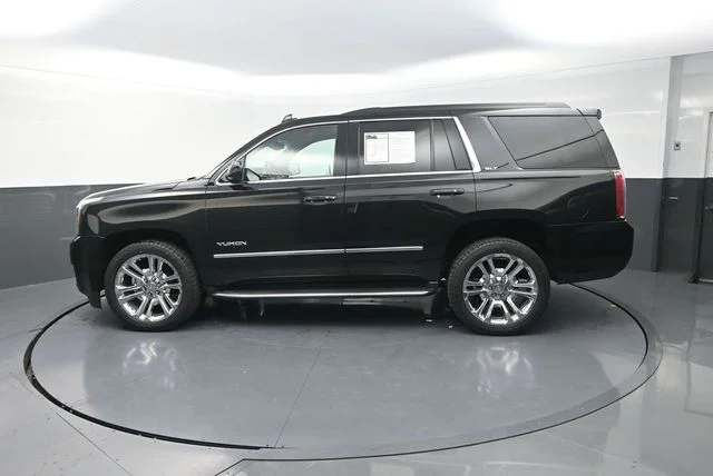 Used 2020 Black GMC SLT image 7