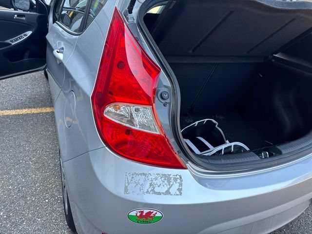 Used 2016 Ironman Silver Metallic Hyundai SE image 10