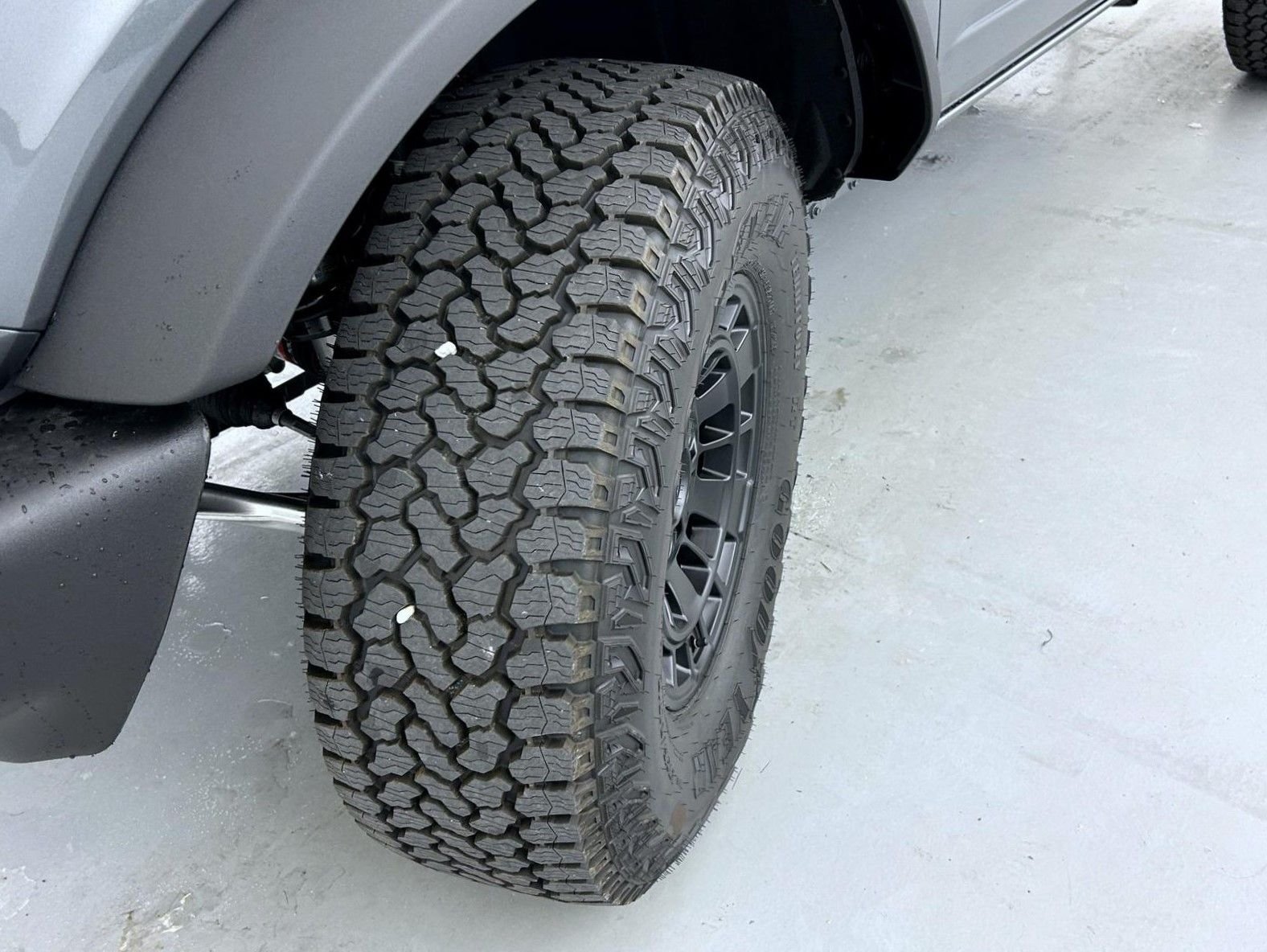 New 2026 Carbonized Gray Metallic Ford Big Bend image 24