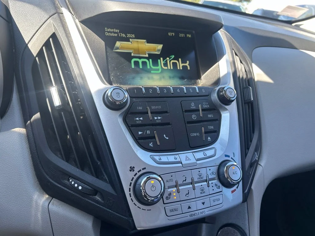 Used 2014 Silver Chevrolet LT image 8