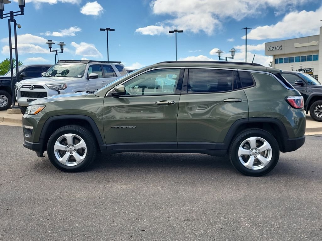 Used 2018 Green Jeep Latitude image 6