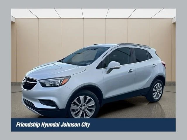 2018 Buick Encore Preferred's photo