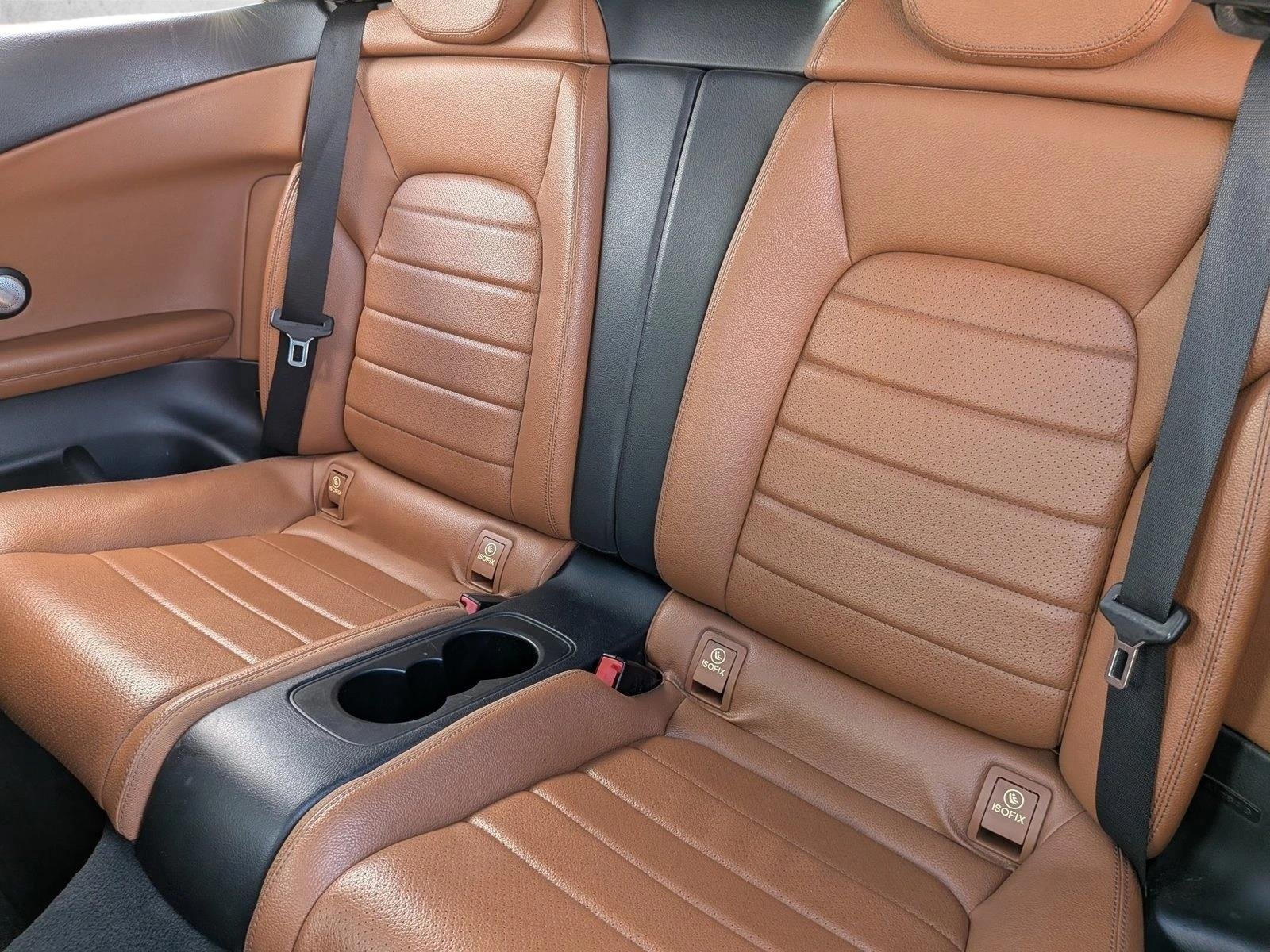 Used 2018 Dakota Brown Metallic Mercedes-Benz C 300 image 17