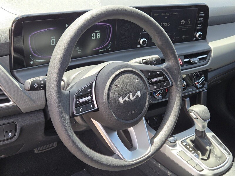 New 2026 Dark Ocean Blue Kia LX image 10