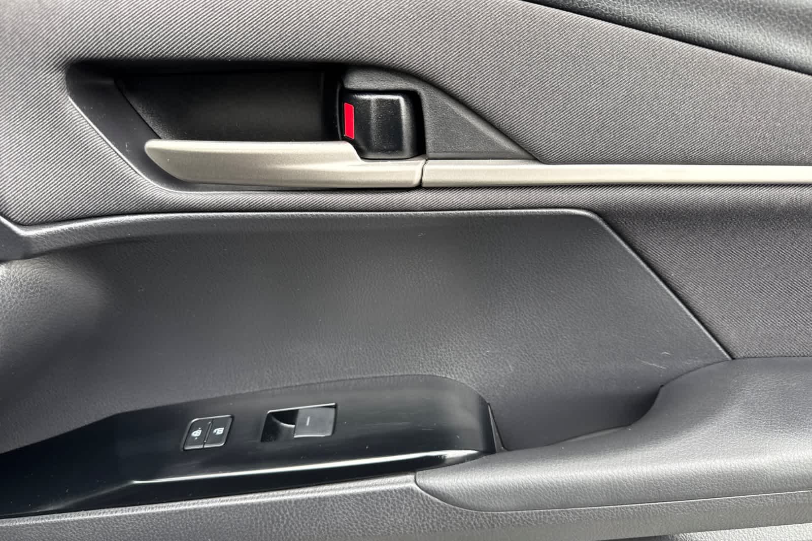 Used 2025 Midnight Black Metallic Toyota LE image 18