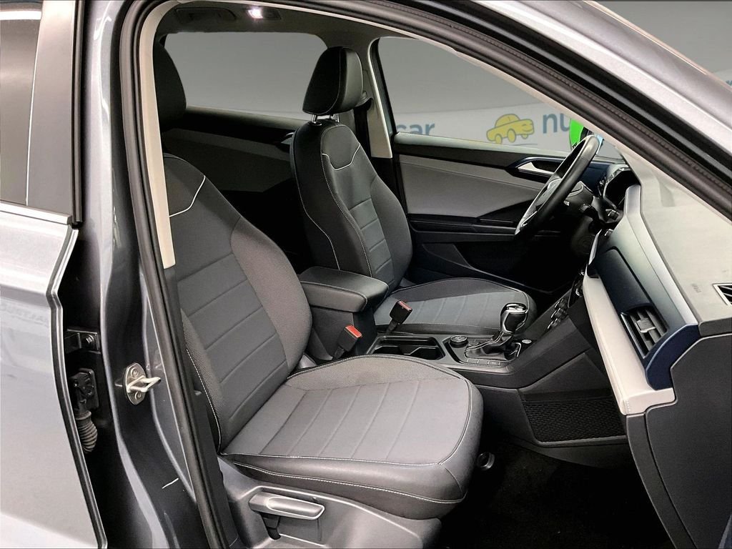 Used 2024 Gray Volkswagen 1.5T SE image 11