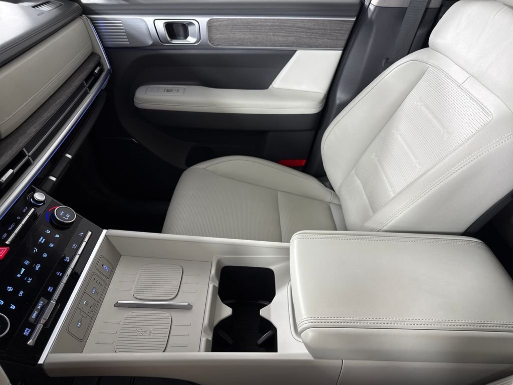 2024 Hyundai Santa Fe Limited - Photo 22