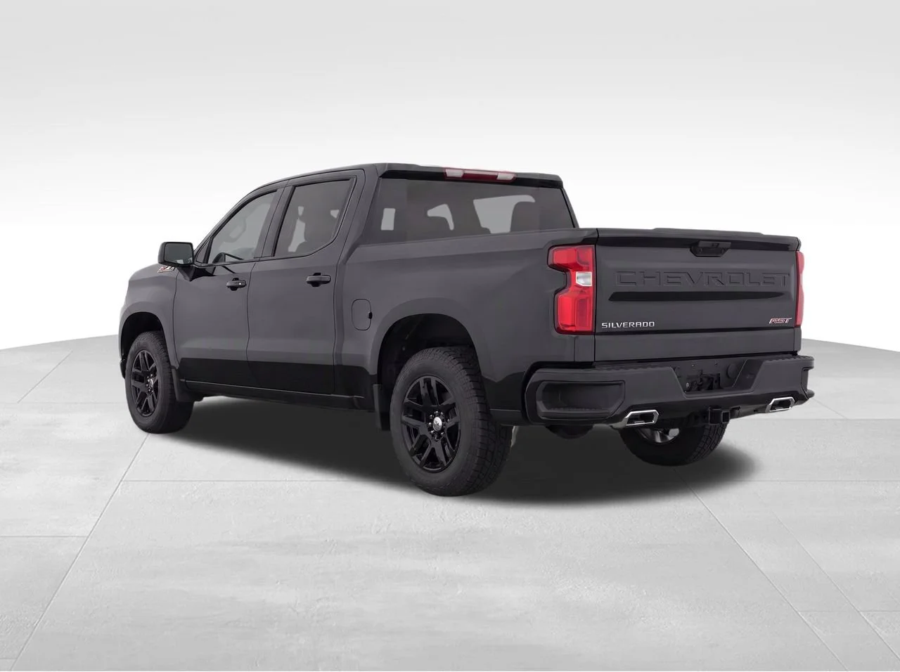 Used 2020 BLACK Chevrolet RST image 3