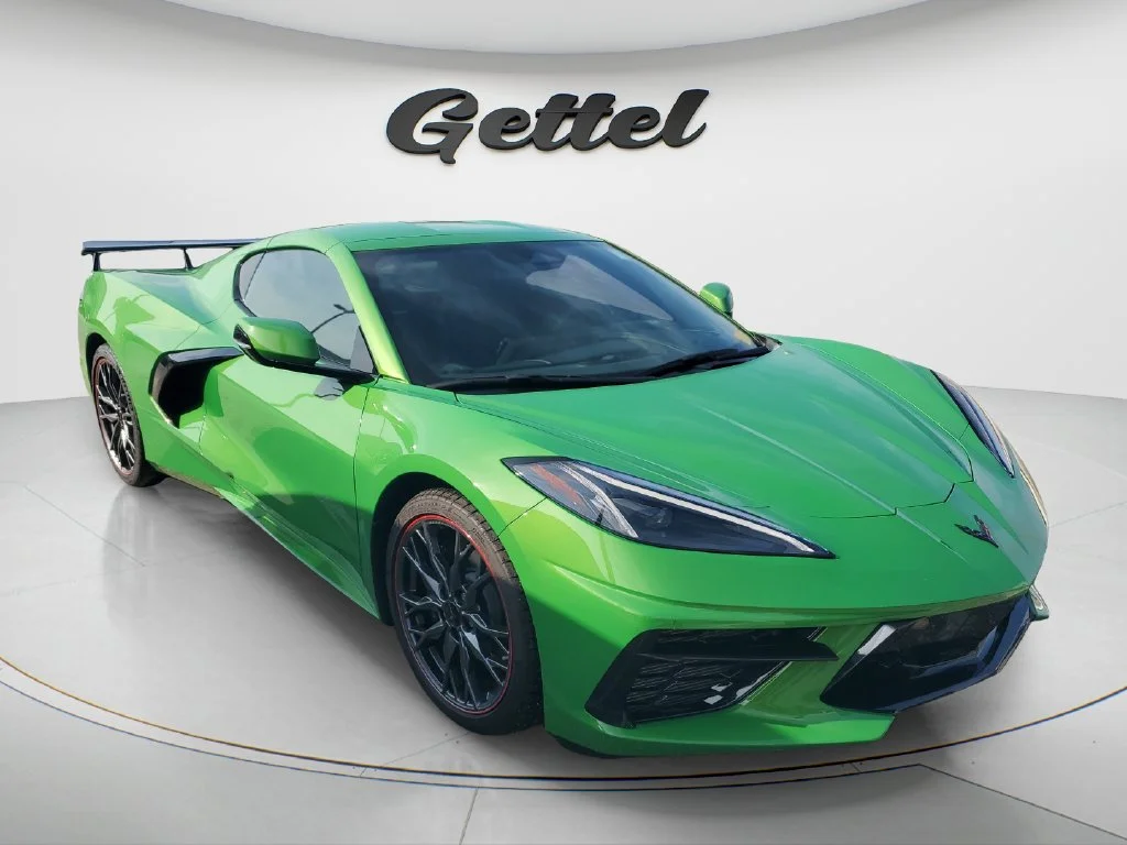 Used 2026 Roswell Green Metallic Chevrolet 1LT image 2