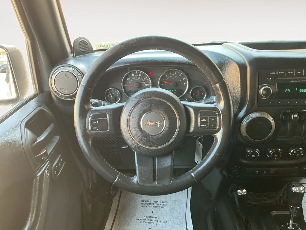 Used 2014 Gray Jeep Sport image 13