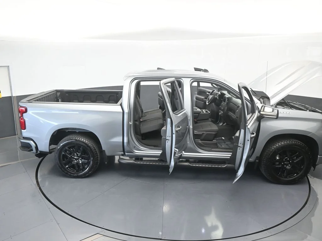 Used 2025 Sterling Gray Metallic Chevrolet Custom image 62