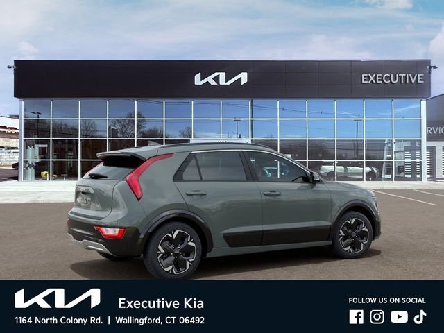 New 2026 Green Kia Wind image 6