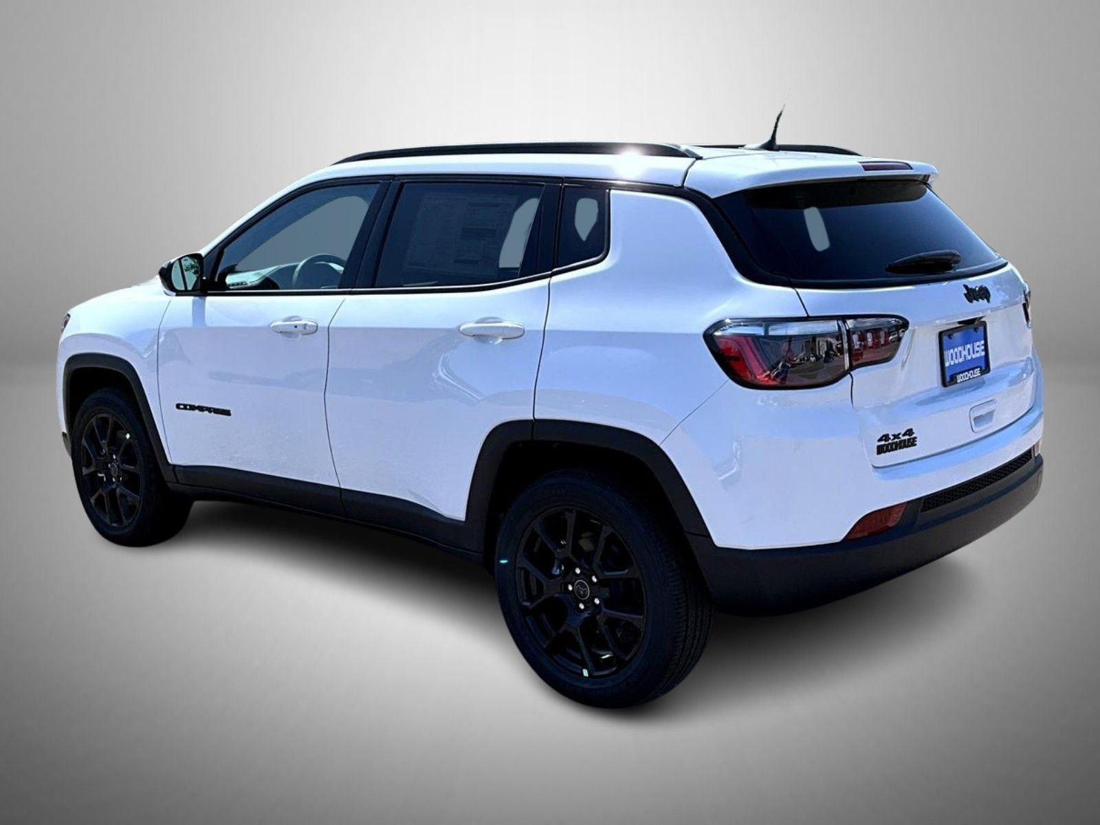 New 2026 Bright White Clearcoat Jeep Latitude image 7