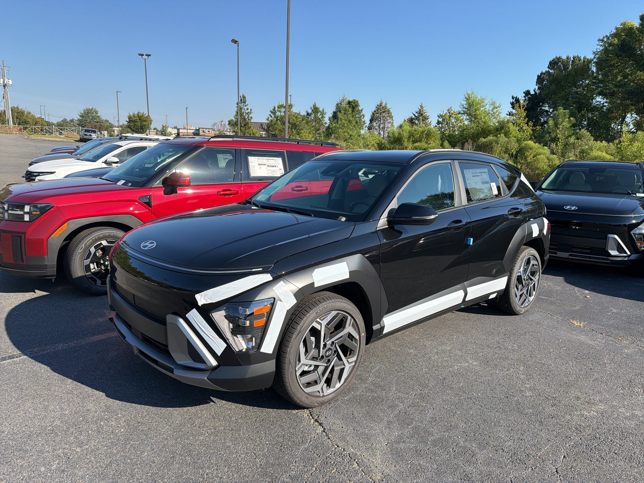 New 2027 Abyss Black Pearl Hyundai SEL Premium FWD image 18