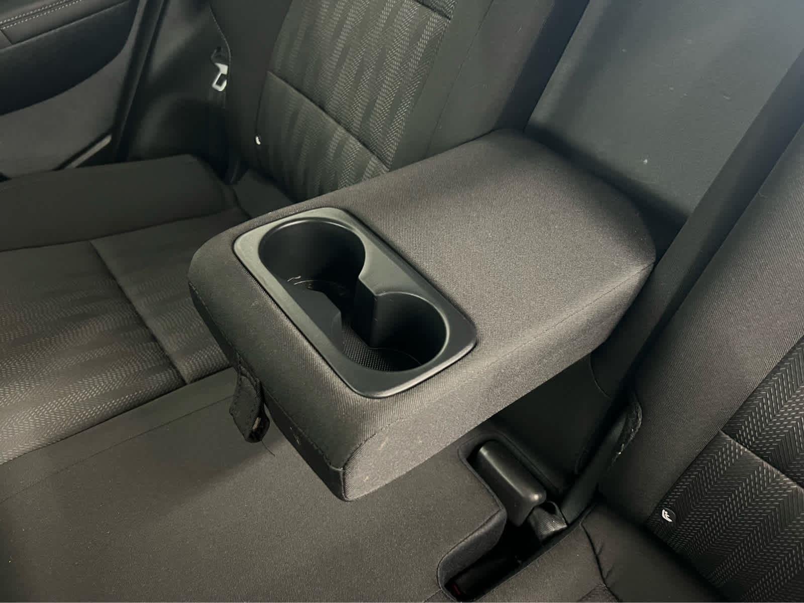 2022 Kia Sportage LX - Photo 25