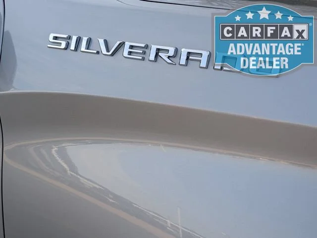 Used 2025 Sterling Gray Metallic Chevrolet RST image 36