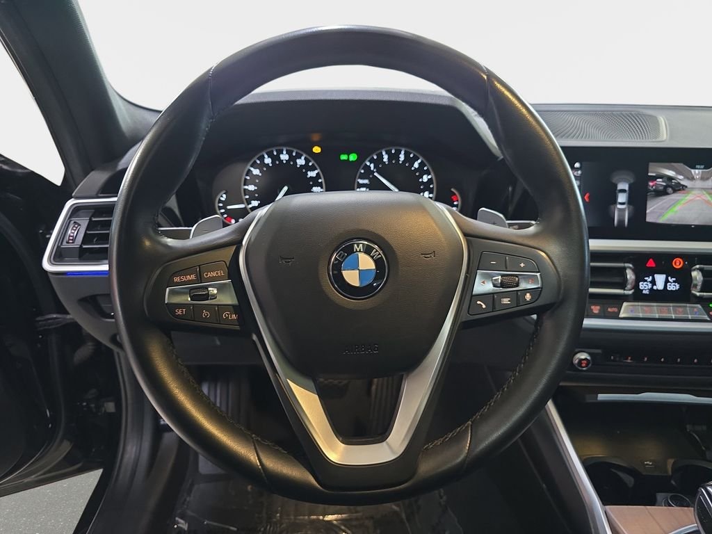 Used 2020 Jet Black BMW 330i image 19