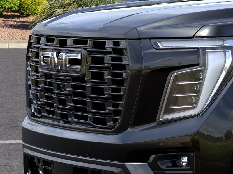 2026 GMC Yukon Denali Ultimate - Photo 13